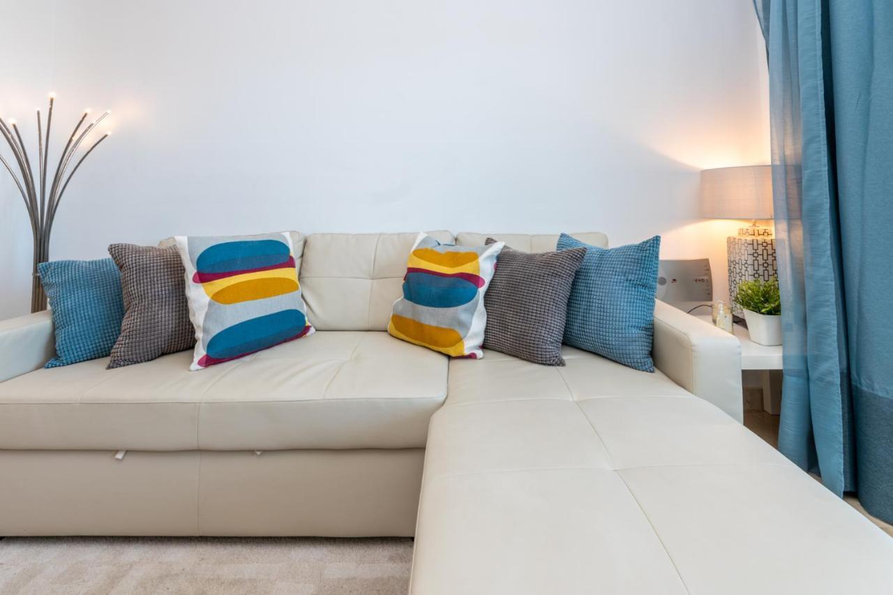 2Br Calanova Grand Golf - Wifi/Ac/Pool Leilighet Málaga Eksteriør bilde