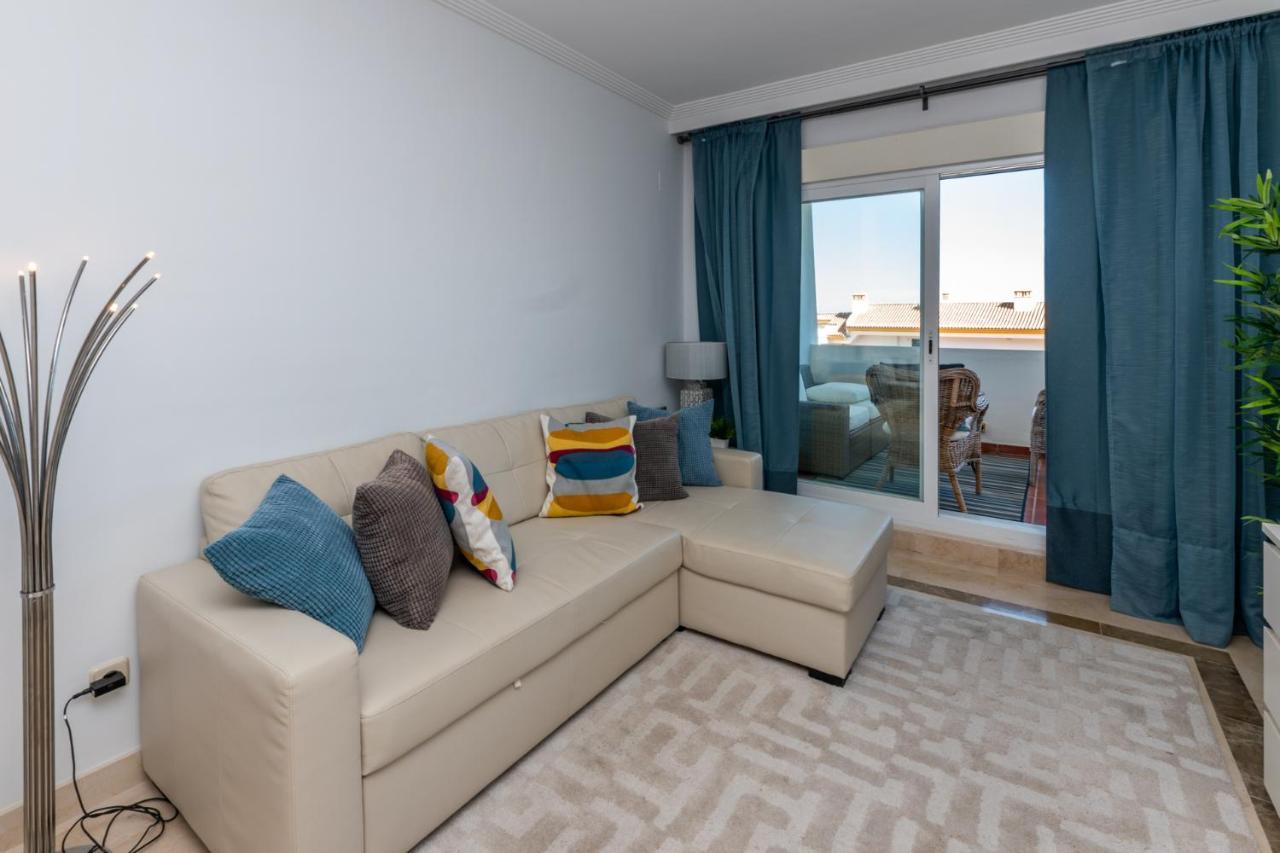 2Br Calanova Grand Golf - Wifi/Ac/Pool Leilighet Málaga Eksteriør bilde