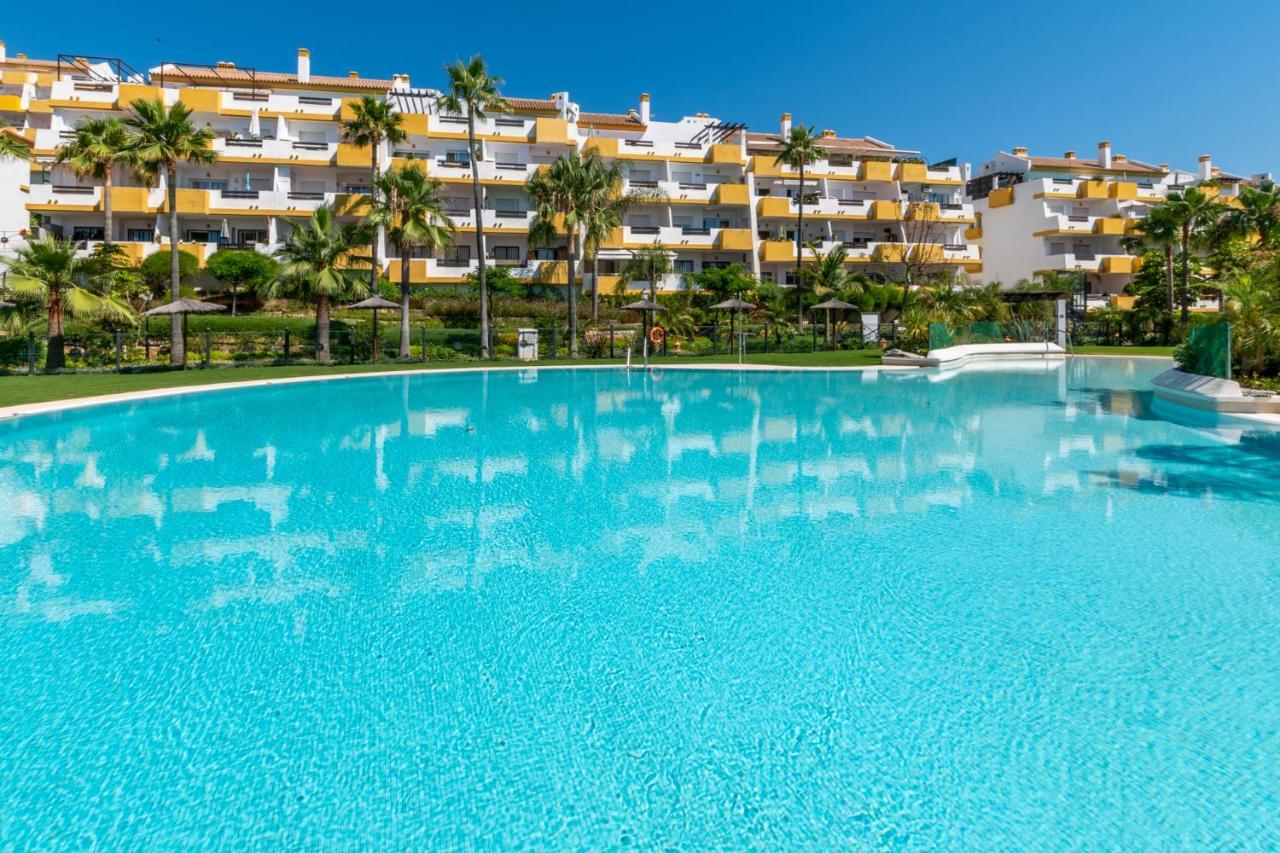 2Br Calanova Grand Golf - Wifi/Ac/Pool Leilighet Málaga Eksteriør bilde